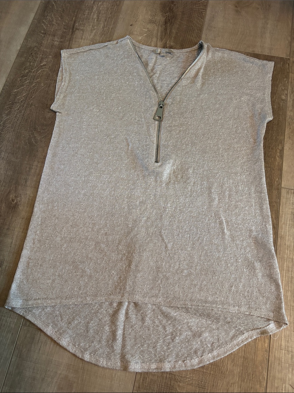 Women's Taupe Zip-Front Short Sleeve Sweater Top